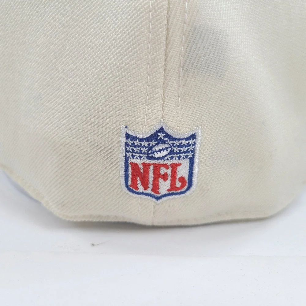 Reebok Chicago Bears NFL On Field Fitted Hat 7 7/8 Cream Wool Flat Brim Cap